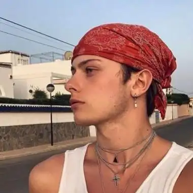 6686体育官网铜牌作者Tessa