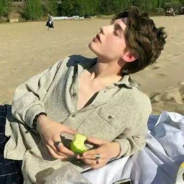 6686体育官网海外作者Carl