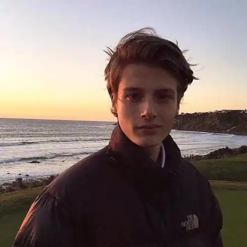 6686体育官网银牌作者Octavia