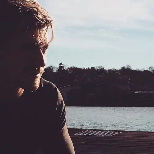 6686体育官网中级作者Kurt