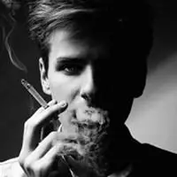 6686体育官网中级作者Harriet