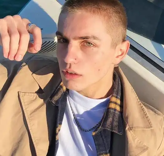 6686体育官网海外作者Georgia