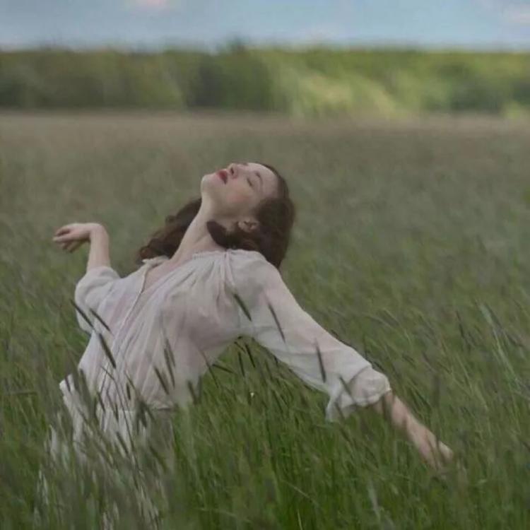 6686体育官网金牌作者Ernie