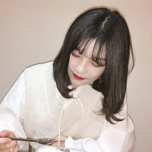 6686体育官网铁牌作者Grayson