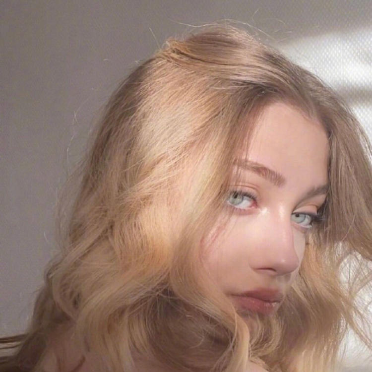 6686体育官网铁牌作者Gail