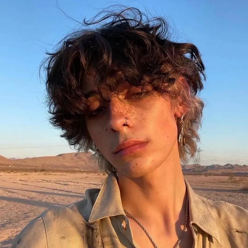 6686体育官网银牌作者Mary