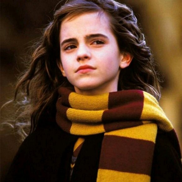 6686体育官网铁牌作者Lilly