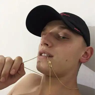 6686体育官网初级作者Bonnie