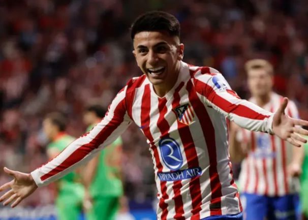 阿尔马达：无论踢什么位置都会全力以赴，很享受为国家队效力